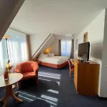 Atrium Baden 4*