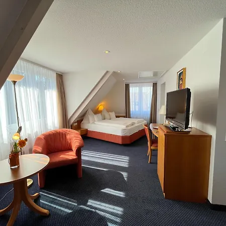 Akzent Atrium Baden 4*