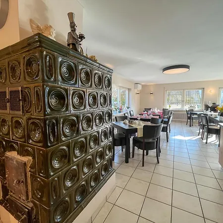 Akzent Atrium Baden Hotel 4*
