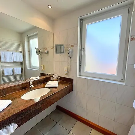Akzent Atrium Baden 4*
