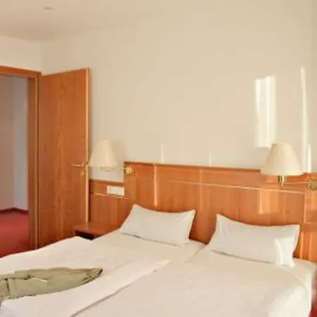 Atrium Baden 4*