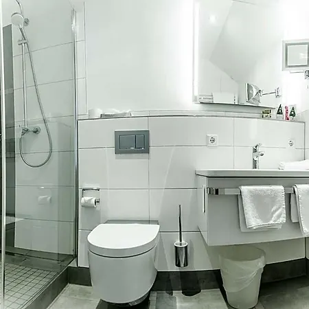 Atrium Baden 4*