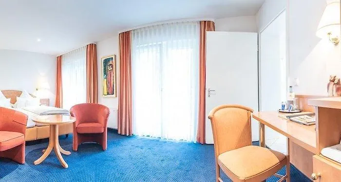 Atrium Baden 4*